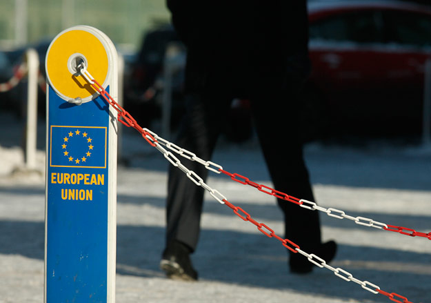 Евросоюз снимает санкции